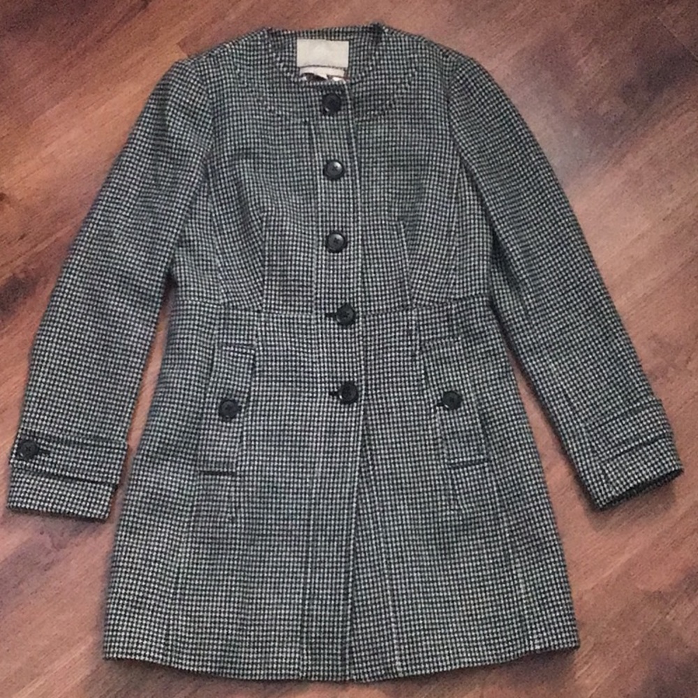 Banana Republic Wool Houndstooth Coat